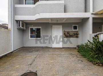 Casa · 107m² · 3 Quartos · 2 Vagas · Sobrado para locação de 156m² |3 quartos com 1 suíte | 2 vagas | Quintal com Churrasqueira.