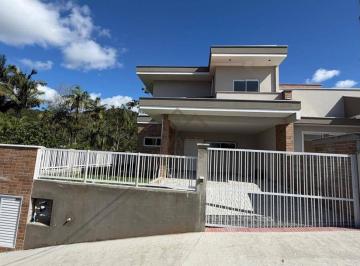 7bd870eac82898a9563924c9a20c89c497ba6d10 · Sobrado com 3 dormitórios à venda, 145 m² por R$ 928.000,00 - Centro - Pomerode/SC