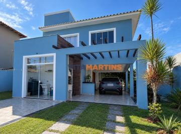 Casa · 181m² · 3 Quartos · 3 Vagas · Casa duplex de 3 quartos no Condomínio dos Pássaros em Cabo Frio à venda - Por R$ 750.000,00