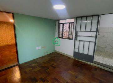 Casa · 2 Quartos · Casa para aluguel no bairro Carijós-Conselheiro Lafaiete