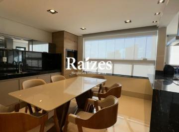 Apartamento · 101m² · 3 Quartos · 2 Vagas · Apartamento de 3 quartos sendo 1 suíte no Bairro Santa Mônica em Uberlândia