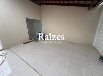 Casa · 100m² · 3 Quartos · 1 Vaga · Casa com 3 quartos sendo 1 suíte no Bairro Santa Rosa em Uberlândia