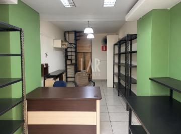 Comercial · 70m² · Loja para venda no Lourdes.
