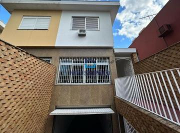 Casa · 300m² · 5 Quartos · 5 Vagas · Casa à venda na Vila Gumercindo com 5 quartos e 5 vagas de garagem.