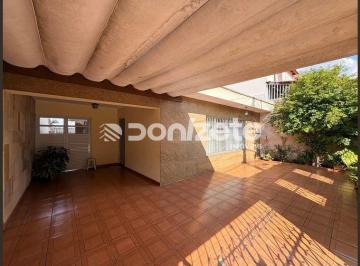 Casa · 181m² · 2 Quartos · 1 Vaga · Casa térrea com edícula à venda no Parque Oratório em Santo André