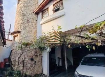 72ab11dbe419016777346573f58c1494e9192fbd · À venda sobrado de 360m² no centro de Guarulhos, com piscina, com 3 dormitórios com 1 suíte com hidr