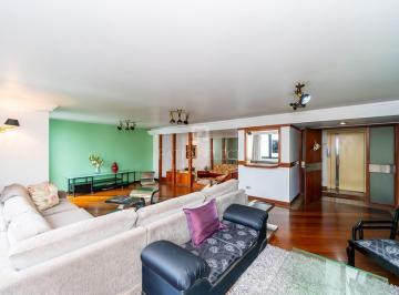 Apartamento · 273m² · 4 Quartos · 3 Vagas · Apartamento de alto padrão no Batel com vista priv