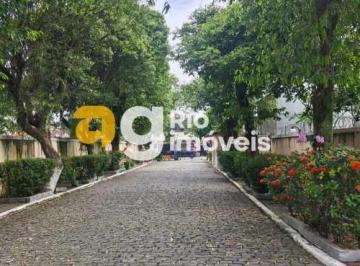 Apartamento · 61m² · 2 Quartos · 1 Vaga · Apartamento :  / Residencial / Praça Seca