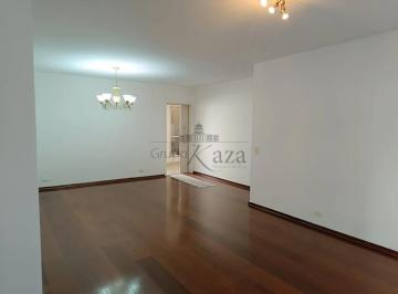 Apartamento · 116m² · 3 Quartos · 1 Vaga · Apartamento - Moema - 3 Dormitórios - 116m².