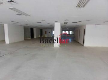 Comercial · 580m² · Andar : / Comercial / Centro