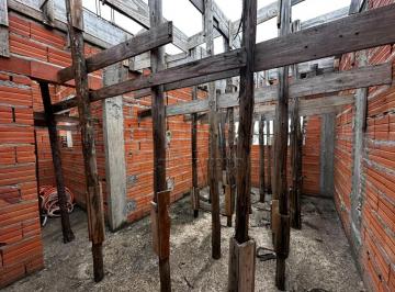 Casa · 653m² · 3 Quartos · SOBRADO EM CONDOMINIO COM 3 SUITES NO RESIDENCIAL EVIDENCE EM ARAÇOIABA DA SERRA