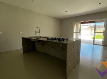 Imagem do Imóvel · Ampla Casa à Venda no Caputera | 4 Dormitórios, 2 Suítes e Amplo Quintal