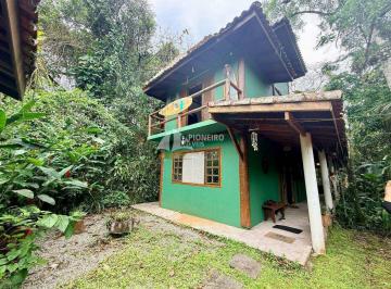 Casa · 3 Quartos · 3 Vagas · Casa de Condomínio com 3 quartos a 1.7km da praia de Cambury