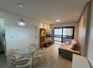 Apartamento · 48m² · 1 Quarto · 1 Vaga · QUARTO E SALA COM VARANDA NO CAMINHO DAS ARVORES