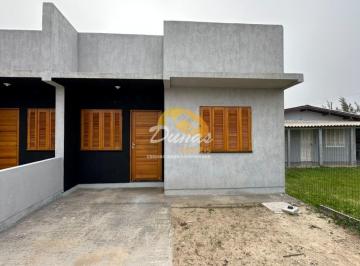 Casa · 47m² · 2 Quartos · 2 Vagas · Geminada à venda em Nova Tramandaí - Tramandaí/RS