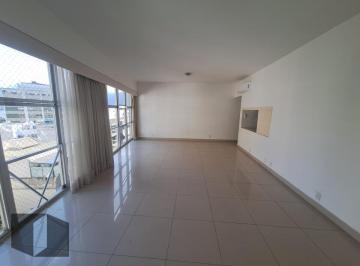 Salão · Imoveis - na Lagoa