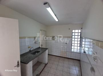 Casa · 50m² · 1 Quarto · Casa de 01 dormitório