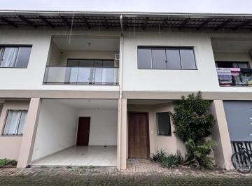 Casa · 120m² · 2 Quartos · 1 Vaga · Sobrado para locação no bairro Boa Vista.
