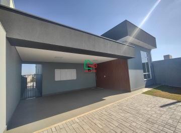 Casa · 225m² · 3 Quartos · 5 Vagas · Casa para venda em Santa Maria  de 225.00m² com 3 Quartos, 3 Suites e 5 Garagens