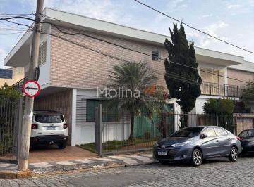 Casa · 583m² · 11 Quartos · 3 Vagas · Casa para alugar em Jardim Santista de 583.00m² com 11 Quartos e 3 Garagens