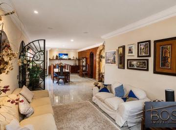Imagem 1 · Casa para venda em Serra, Belo Horizonte