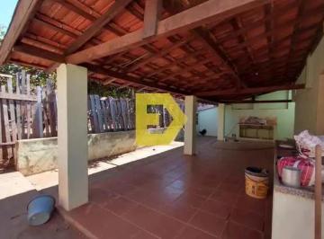 Casa en Venda de 2 quartos Dona Amélia · Casa para venda em Amizade de 103.00m² com 2 Quartos e 2 Garagens