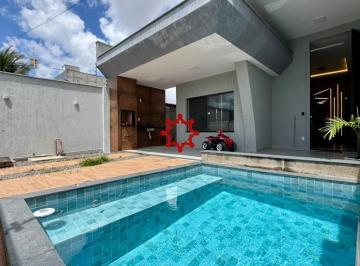 Casa · 160m² · 3 Quartos · 2 Vagas · Casa à venda com piscina e espaço gourmet, 3 suítes, sendo 1 suíte master com closet por R$ 700.000