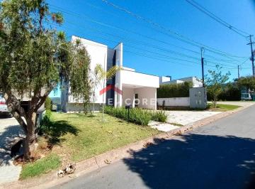 Casa · 200m² · 3 Quartos · 4 Vagas · Casa de condomínio em Rua Sabiá-laranjeira - Condomínio Residencial Campos do Conde - Bragança Pauli