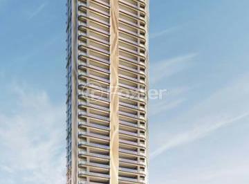 Fachada de arranha-céu moderno com áreas verdes integradas.jpg · Apartamento, 4 dormitórios, 279.3 m², em Pinheiros