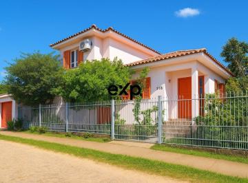 Casa · 277m² · 5 Quartos · 4 Vagas · Parque Sarandi ? um dos bairros mais desejados e seguros de Santa Maria