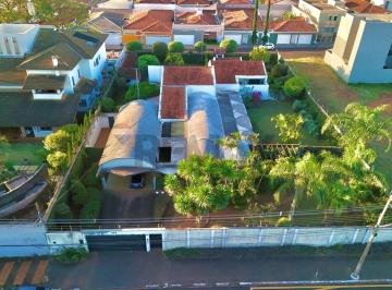 Casa · 474m² · 4 Quartos · 6 Vagas · Casa à venda com 1.650 m² de terreno em frente ao Lanchão – bairro São José em Franca/SP
