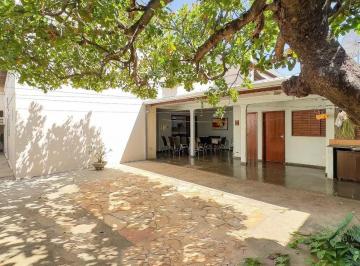 Casa · 245m² · 4 Quartos · 5 Vagas · Casa 4 quartos, energia solar, suíte -  Jardim Tropical (Aceita Financiar)