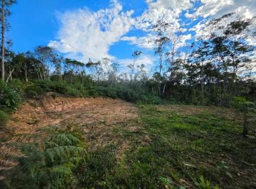 Terreno , Juquitiba · Terreno com água de riacho em Juquitiba