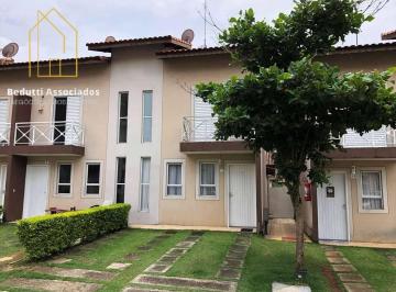 Casa · 83m² · 2 Quartos · 2 Vagas · Cond. Vila Florida - 2 dorm, quintal coberto, 2 vagas!