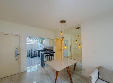 Apartamento · 55m² · 3 Quartos · Apartamento Asa Sul SQS 410 três quartos 2 suites primeiro andar vazado mobiliado aceita financiamen