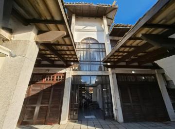 Casa de 5 quartos, Itanhaém · Casa com 5 dormitórios 300 metros da praia no bairro Cibratel 1