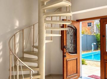 Casa · 360m² · 3 Quartos · 3 Vagas · Sobrado com Piscina à Venda – Sumaré, Caraguatatuba/SP