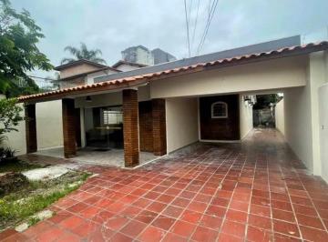 Casa · 267m² · 4 Quartos · 6 Vagas · Casa a venda no bairro Sumaré em Caraguatatuba - SP
