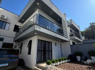 FACHADA · TRIPLEX COM 138M2 NO TINGUI
