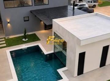 Casa · 295m² · 4 Quartos · 2 Vagas · MAGNÍFICA CASA DE ALTO PADRÃO COM 04 QUARTOS, SENDO 03 SUÍTES, À VENDA NA PRAIA DO MORRO, GUARAPARI/