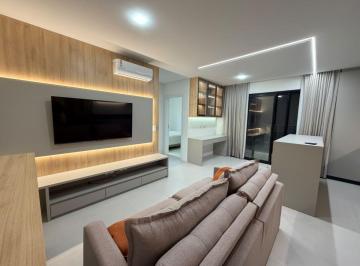 Apartamento de 2 quartos, Itajaí · Mobiliado na Praia Brava