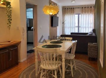 Apartamento de 1 quarto, Campinas · Kitnet à venda no Centro de Campinas – 51 m², sacada, vaga coberta e permitido para Airbnb ST001434