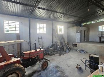 Foto 01 · Galpão Comercial Rural Para Locação em Bragança Paulista-SP: Espaço Amplo e Versátil com Deck de Car