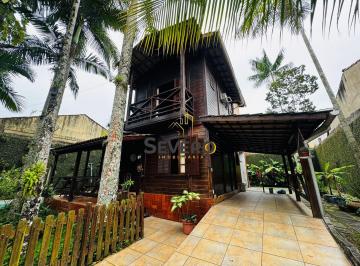 Casa · 240m² · 3 Quartos · 3 Vagas · Village Santa Monica - Casa em condomínio fechado