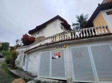 Casa · 234m² · 3 Quartos · 3 Vagas · Condomínio Village Zé Garoto - Casa a venda em São Gonçalo