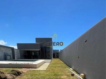 Casa · 150m² · 4 Quartos · 5 Vagas · Casa 4 quartos em Itaipuaçu