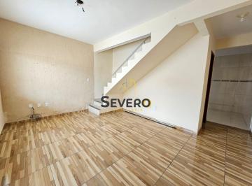 Casa · 75m² · 2 Quartos · 2 Vagas · Casa Duplex 2 quartos na Trindade