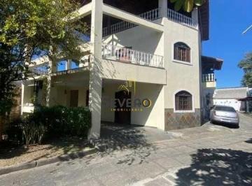 Casa · 300m² · 4 Quartos · 3 Vagas · Casa à venda no bairro Centro - São Gonçalo/RJ