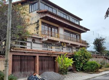 Casa · 915m² · 7 Quartos · 3 Vagas · Casa à venda no bairro São José do Imbassaí - Maricá/RJ