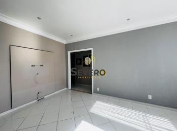 Casa · 140m² · 3 Quartos · Casa Sobrado com 03 quartos, em ótima localização